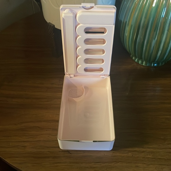 Vintage Mary Kay Makeup Cosmetic Holder - Picture 5 of 11